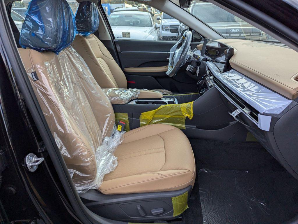 new 2025 Hyundai Sonata Hybrid car, priced at $36,942