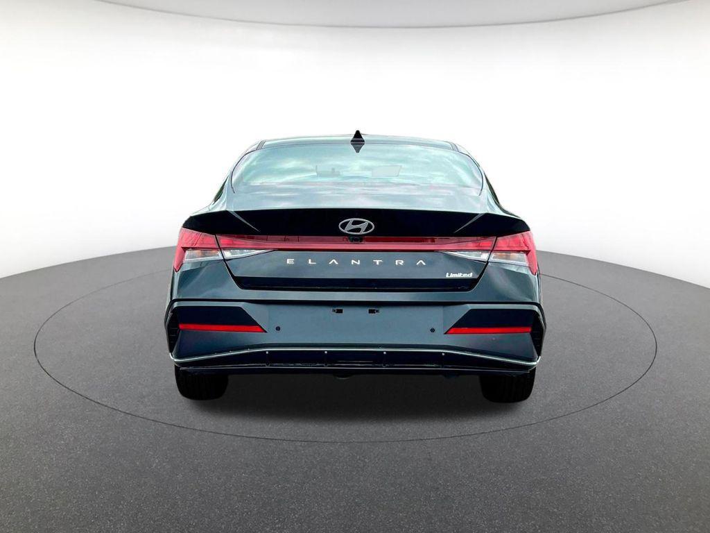 new 2025 Hyundai Elantra car, priced at $27,217