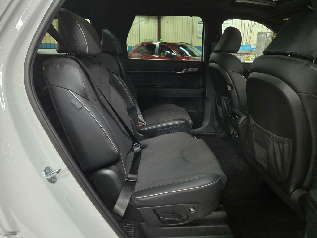 used 2025 Hyundai Palisade car, priced at $47,500