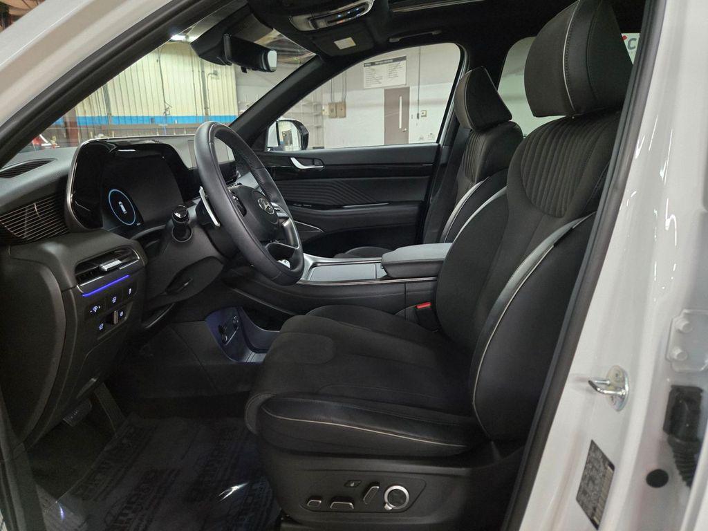 used 2025 Hyundai Palisade car, priced at $47,500