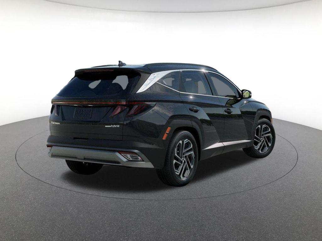 new 2026 Hyundai TUCSON Hybrid car, priced at $40,829