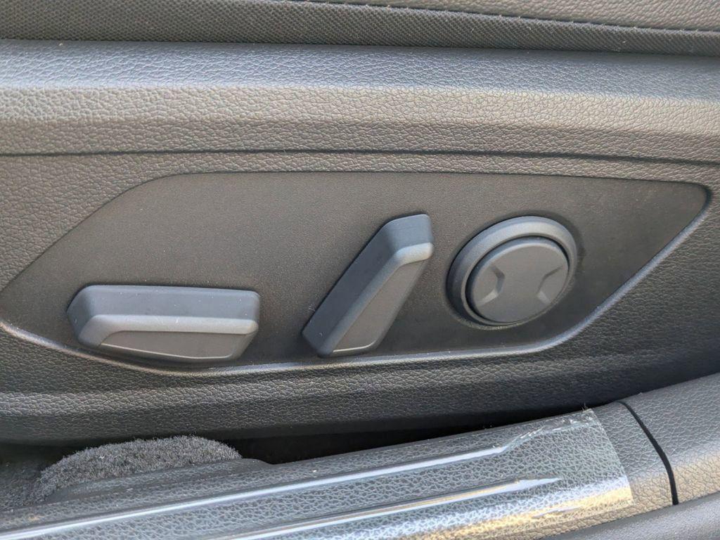 new 2025 Hyundai Sonata Hybrid car, priced at $37,133