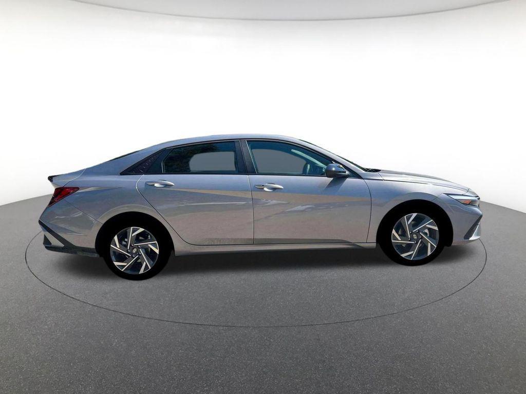 new 2025 Hyundai Elantra car, priced at $23,774