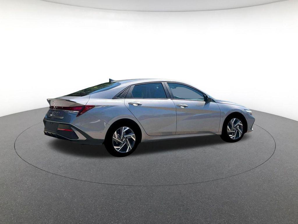 new 2025 Hyundai Elantra car, priced at $23,774