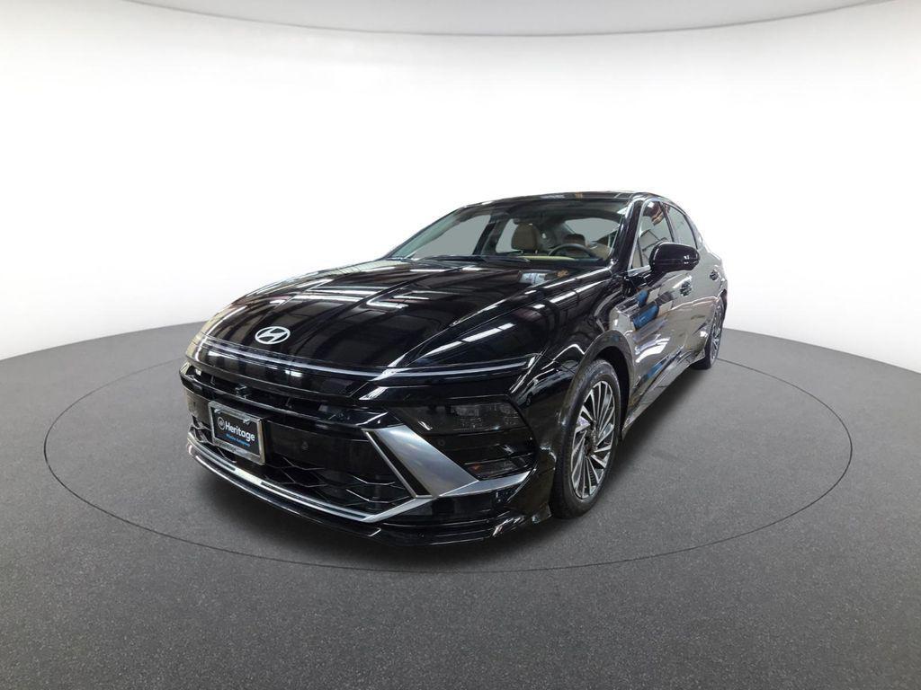 used 2024 Hyundai Sonata Hybrid car, priced at $28,600