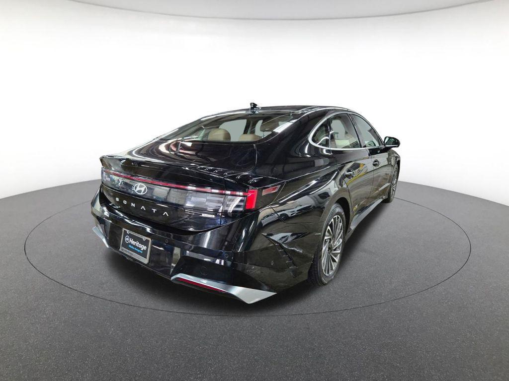 used 2024 Hyundai Sonata Hybrid car, priced at $28,600