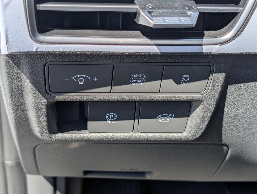 new 2025 Hyundai Sonata Hybrid car, priced at $37,002