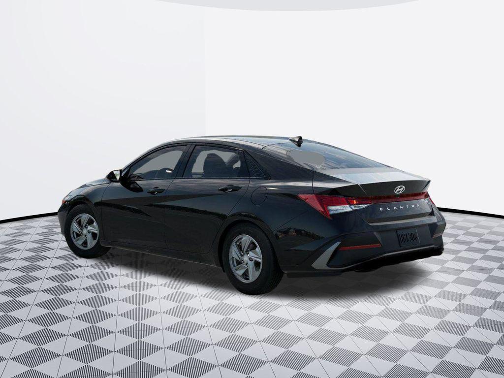 new 2025 Hyundai Elantra car, priced at $22,701