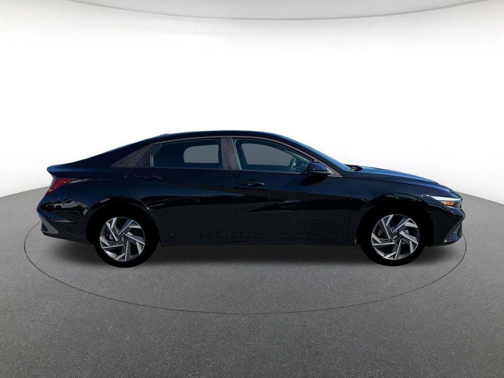 new 2025 Hyundai ELANTRA HEV car, priced at $24,407