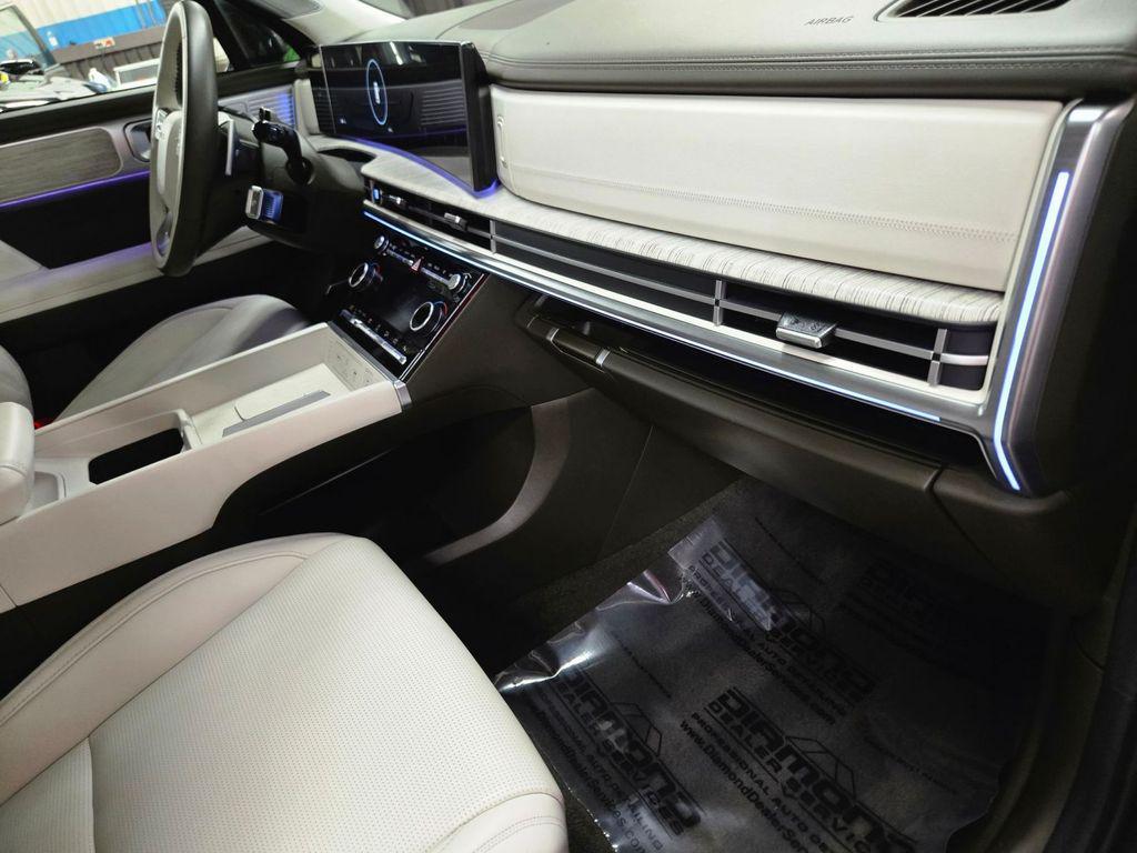 used 2025 Hyundai Santa Fe car, priced at $43,000