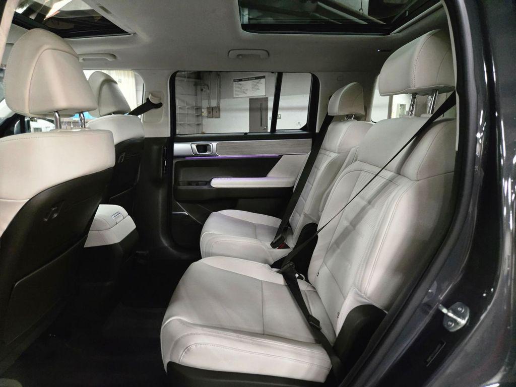 used 2025 Hyundai Santa Fe car, priced at $43,000