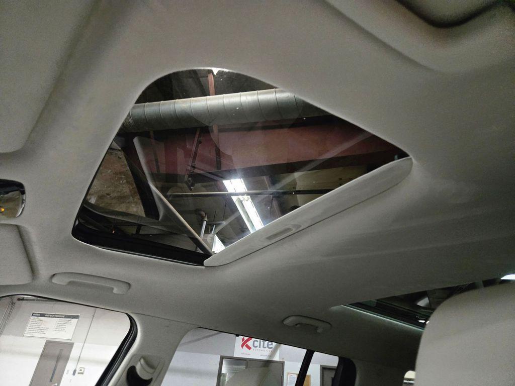 used 2025 Hyundai Santa Fe car, priced at $43,000