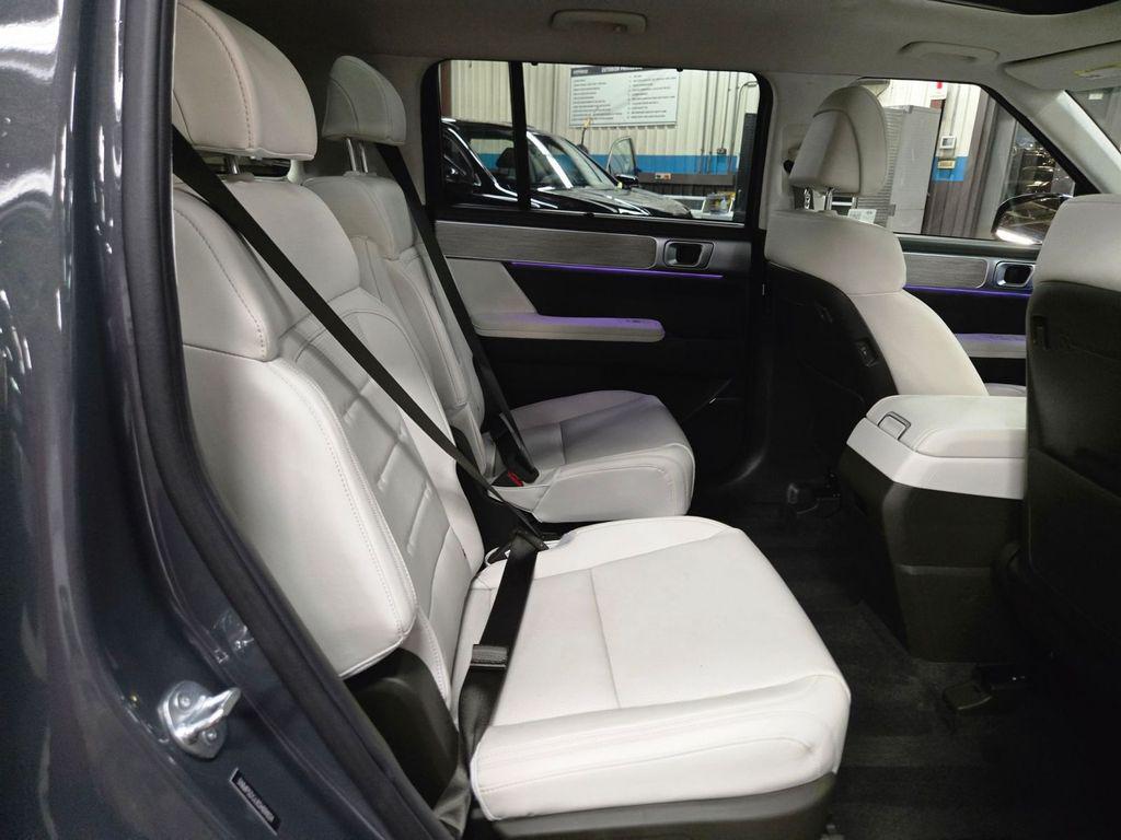 used 2025 Hyundai Santa Fe car, priced at $43,000