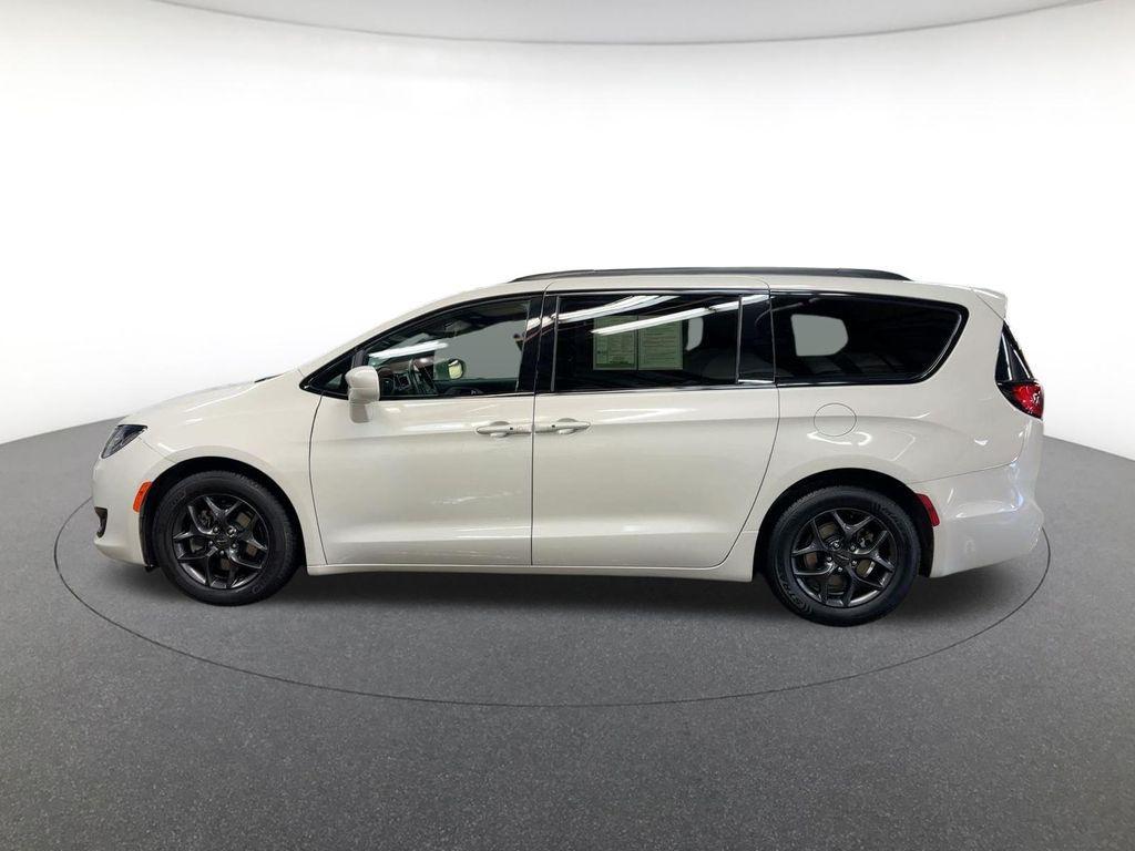 used 2020 Chrysler Pacifica car, priced at $19,200