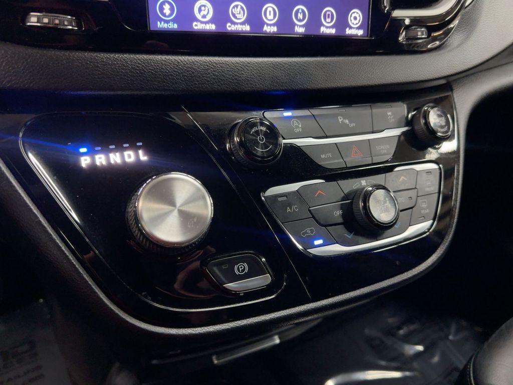 used 2020 Chrysler Pacifica car, priced at $19,200