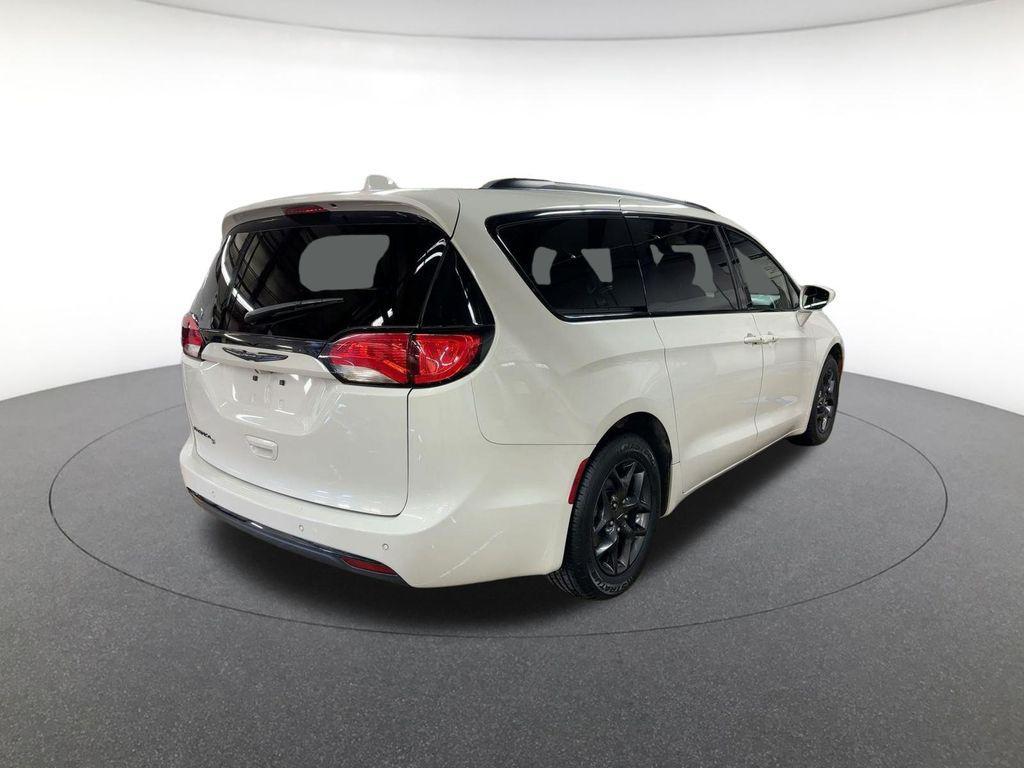 used 2020 Chrysler Pacifica car, priced at $19,200