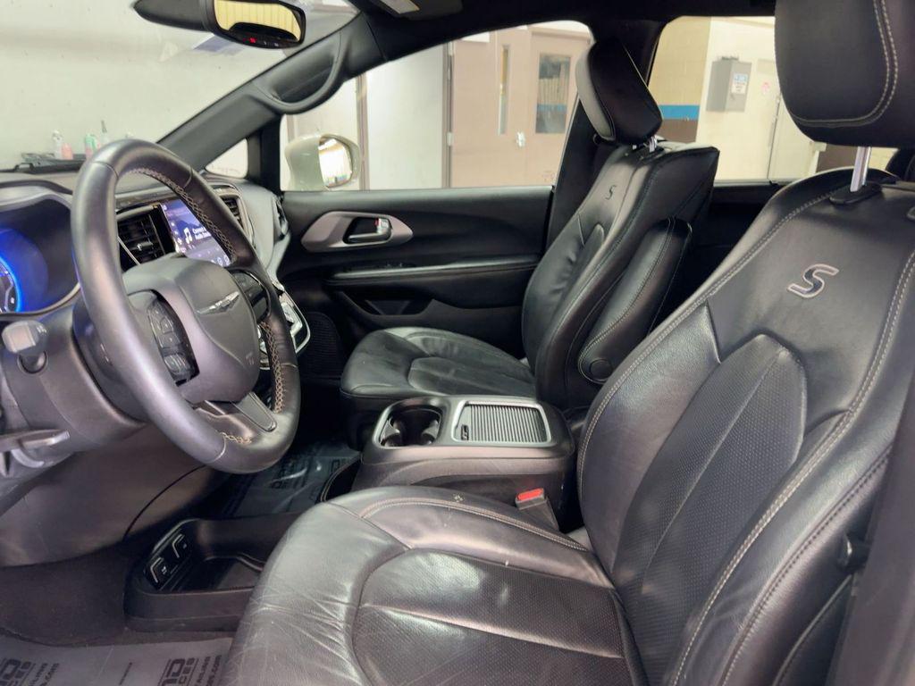 used 2020 Chrysler Pacifica car, priced at $19,200