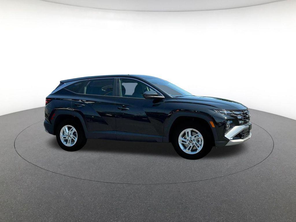 new 2025 Hyundai Tucson car, priced at $26,568