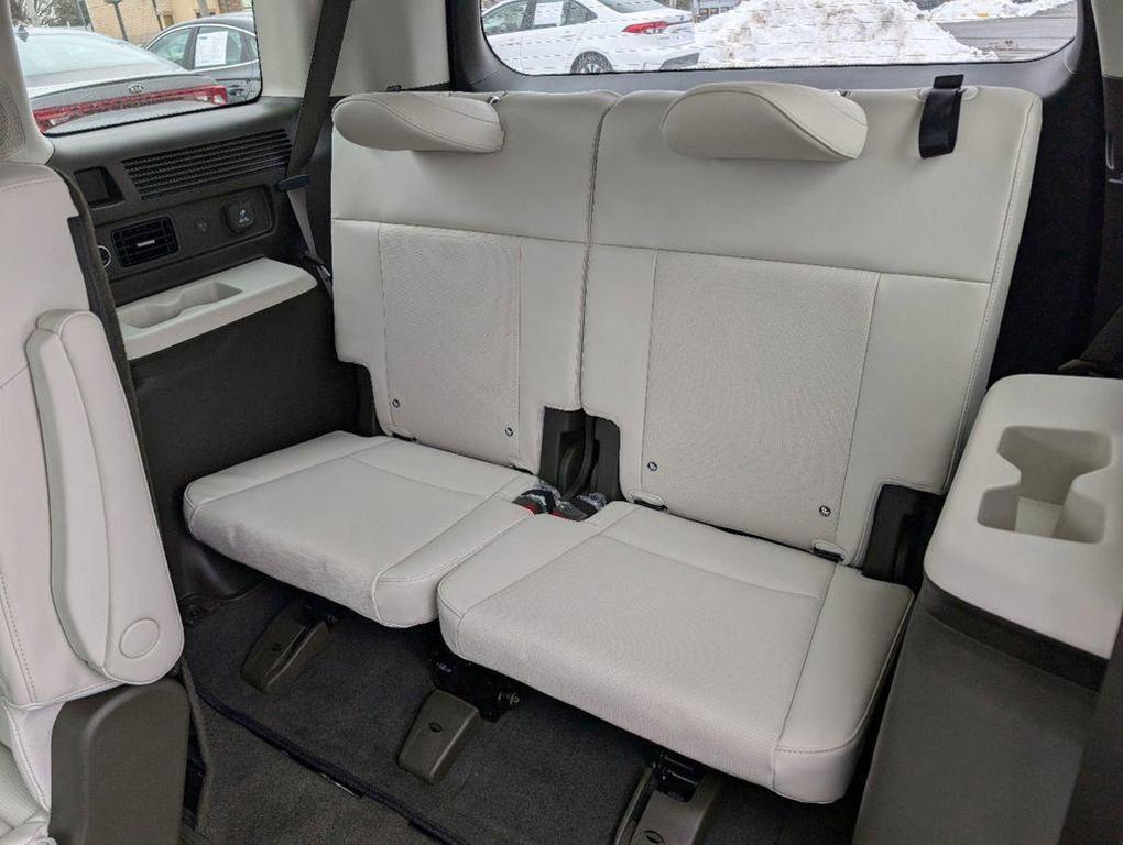 new 2025 Hyundai Santa Fe car, priced at $46,195