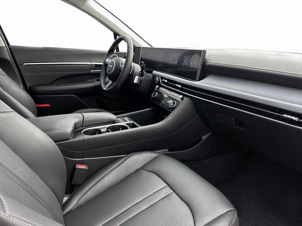 new 2025 Hyundai Sonata Hybrid car, priced at $36,894