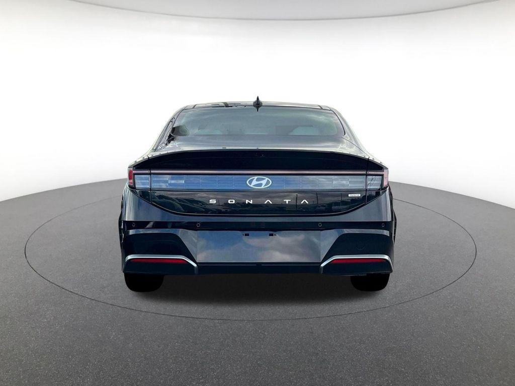 new 2025 Hyundai Sonata Hybrid car, priced at $36,894