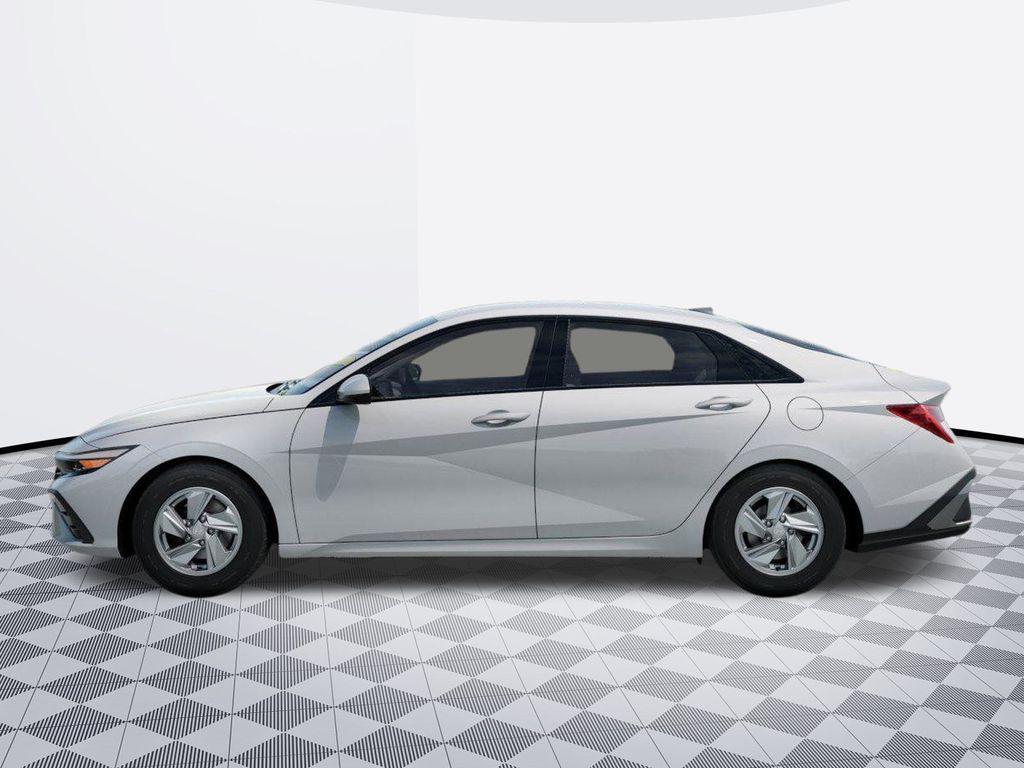 new 2025 Hyundai Elantra car, priced at $23,189