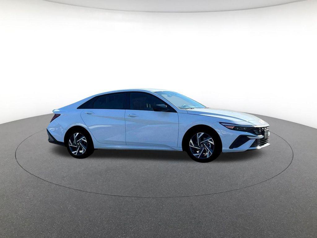 new 2025 Hyundai Elantra car, priced at $24,263
