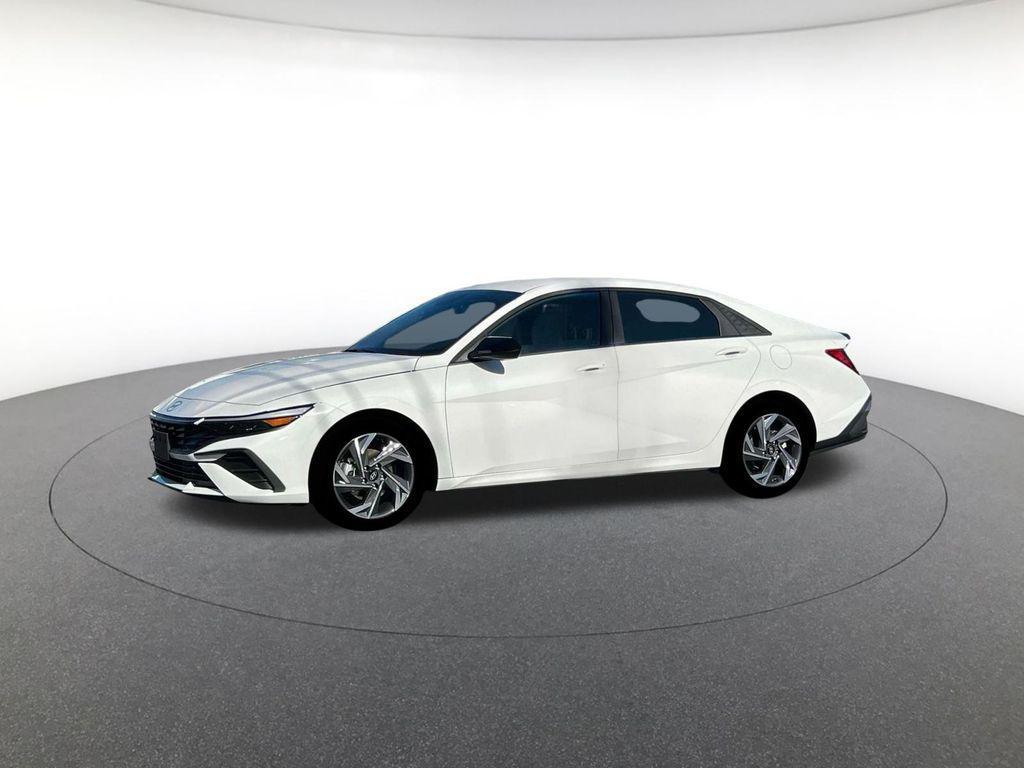 new 2025 Hyundai Elantra car, priced at $24,263