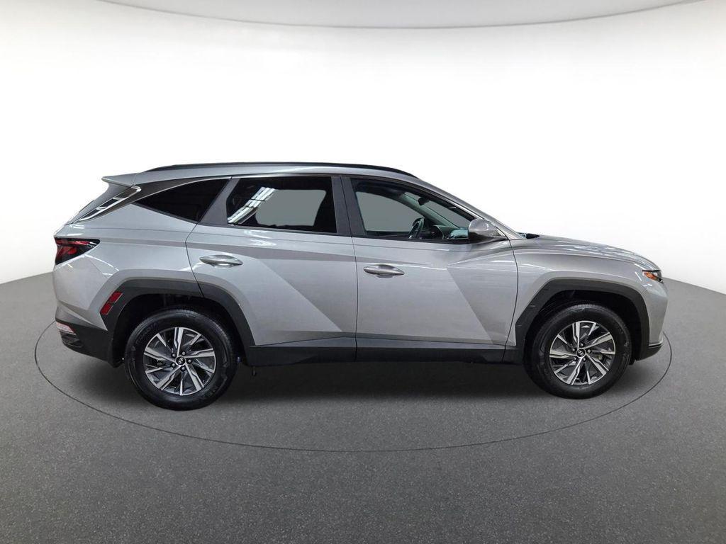 used 2024 Hyundai TUCSON Hybrid car, priced at $26,700