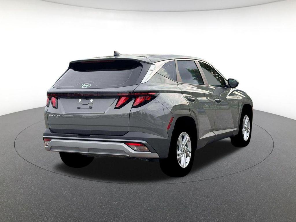new 2026 Hyundai Tucson car, priced at $28,387