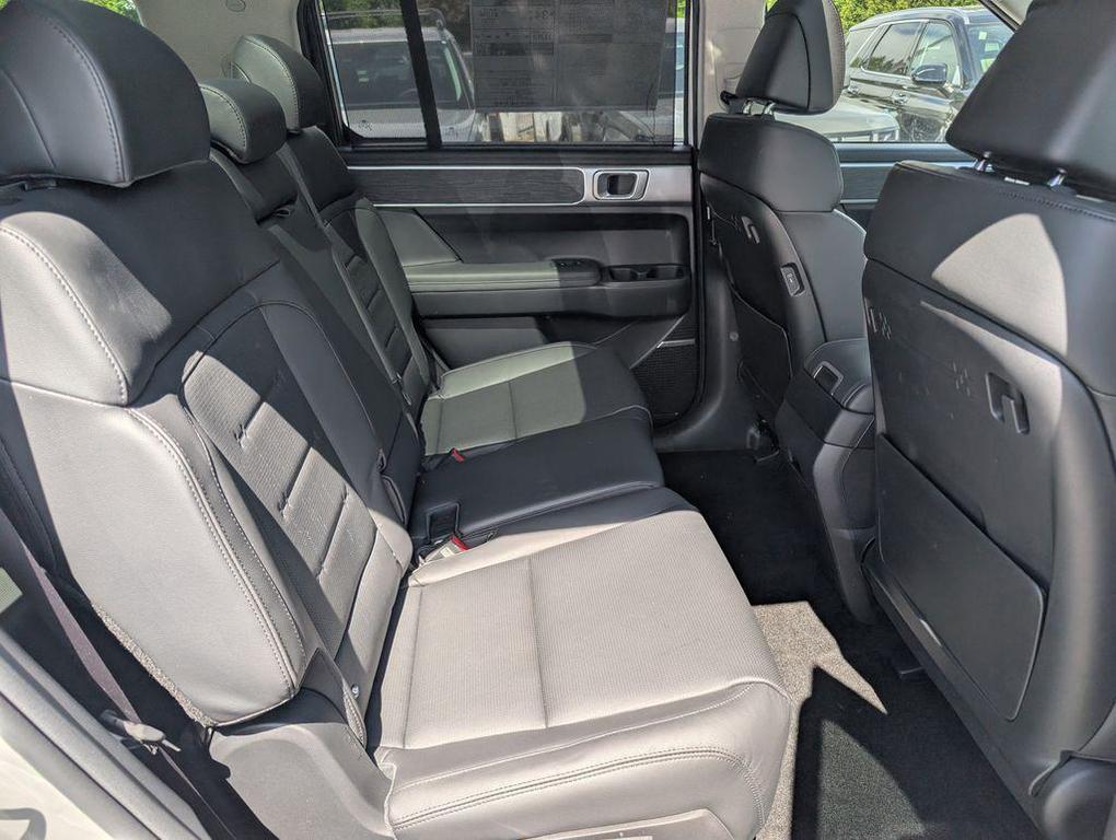 new 2025 Hyundai Santa Fe car, priced at $42,857