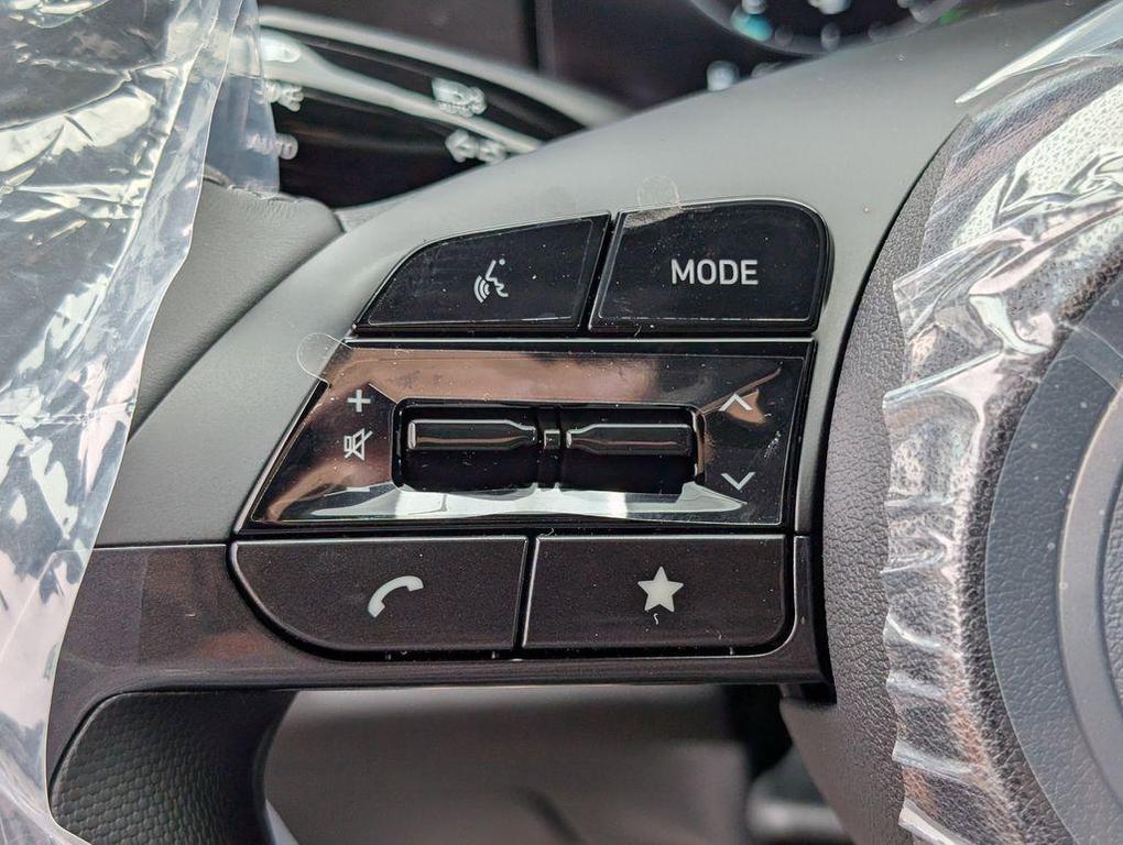 new 2025 Hyundai Elantra car, priced at $26,946