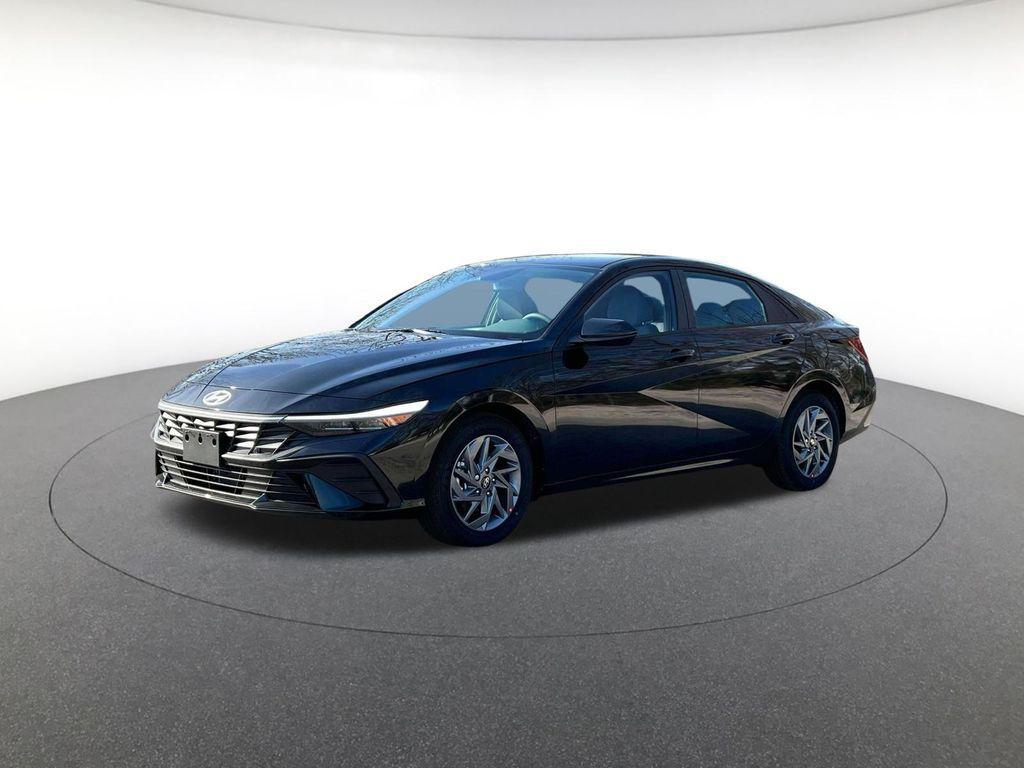 new 2025 Hyundai ELANTRA HEV car, priced at $22,336