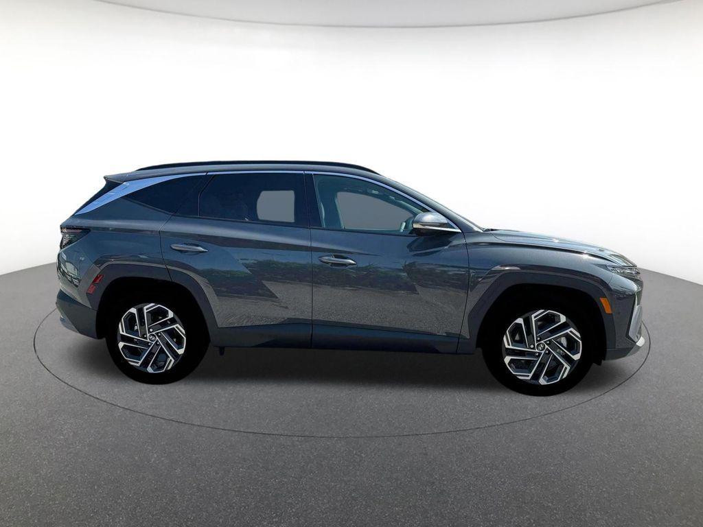 new 2025 Hyundai Tucson car, priced at $35,938