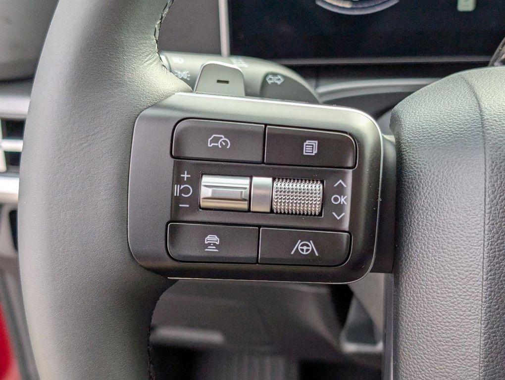new 2025 Hyundai Santa Fe car, priced at $35,318