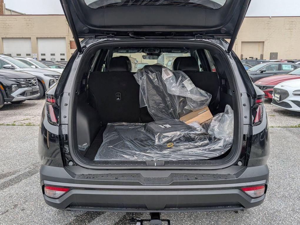new 2025 Hyundai Tucson car, priced at $33,343