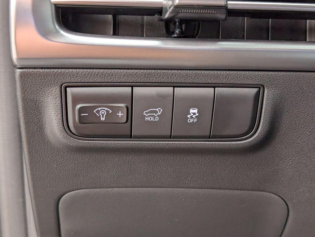 new 2025 Hyundai Tucson car, priced at $32,593