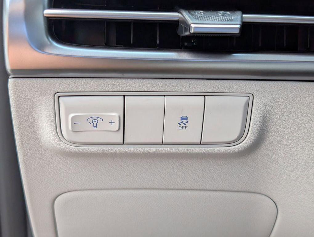 new 2025 Hyundai Tucson car, priced at $28,805