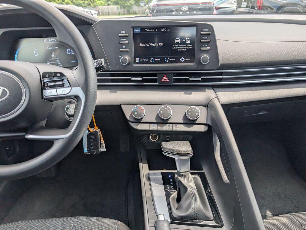 new 2025 Hyundai Elantra car, priced at $22,445