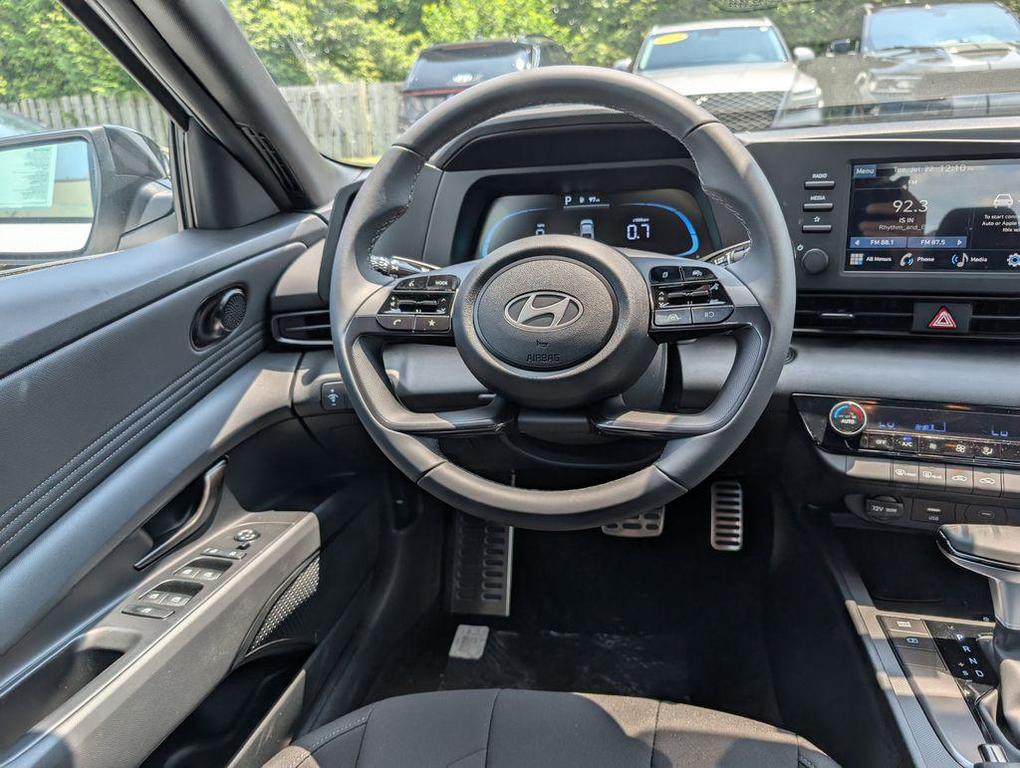 new 2025 Hyundai Elantra car, priced at $23,693