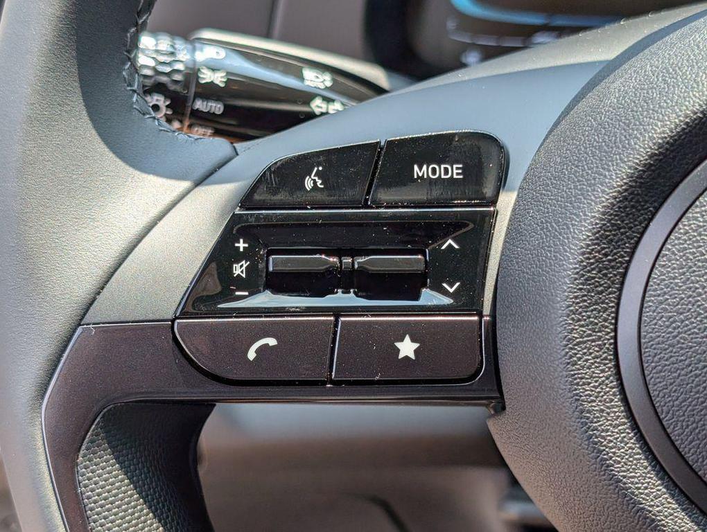 new 2025 Hyundai Elantra car, priced at $23,693