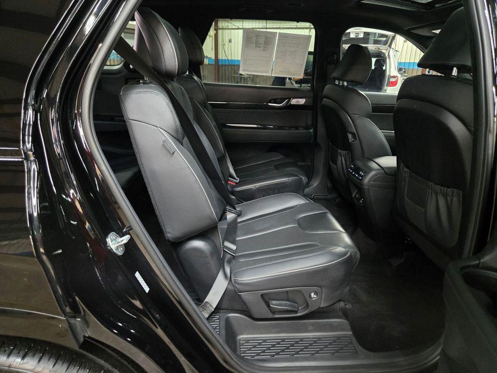 used 2024 Hyundai Palisade car, priced at $41,700