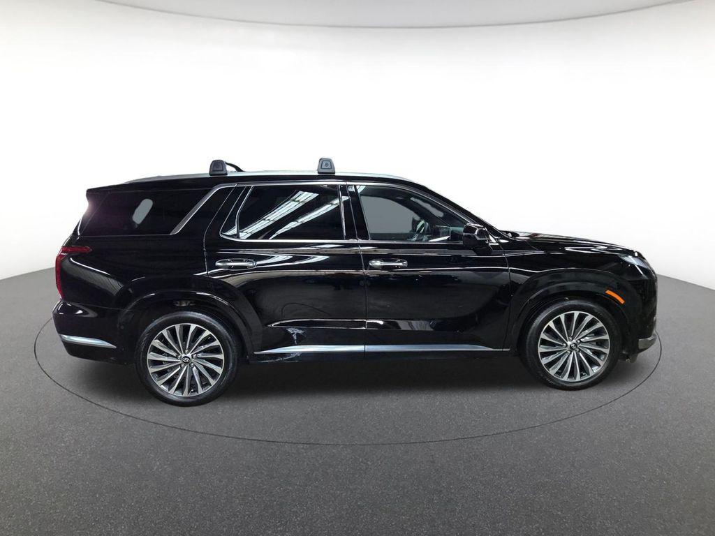 used 2024 Hyundai Palisade car, priced at $41,700