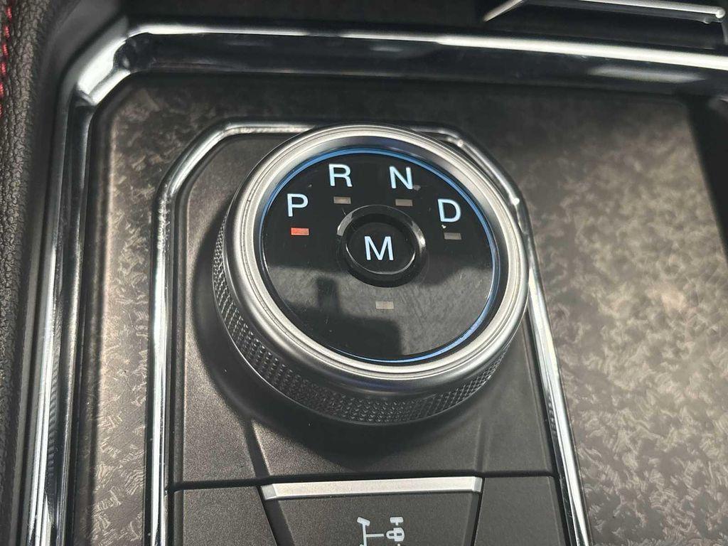 used 2024 Ford Expedition car, priced at $69,682