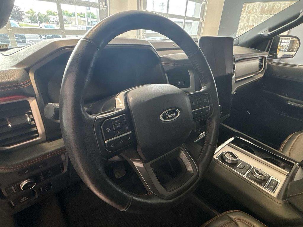 used 2022 Ford Expedition car, priced at $50,786