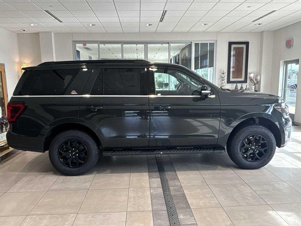 used 2022 Ford Expedition car, priced at $50,786
