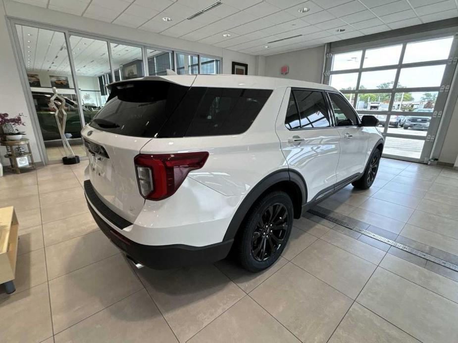 used 2022 Ford Explorer car, priced at $33,928