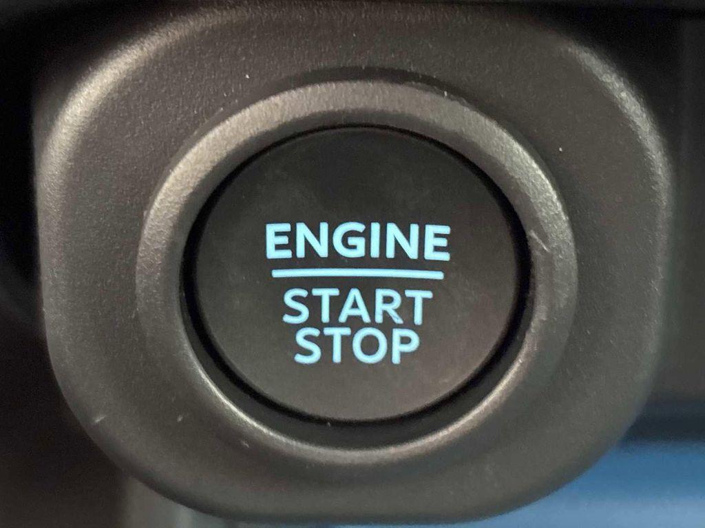 new 2025 Ford Maverick car, priced at $35,490