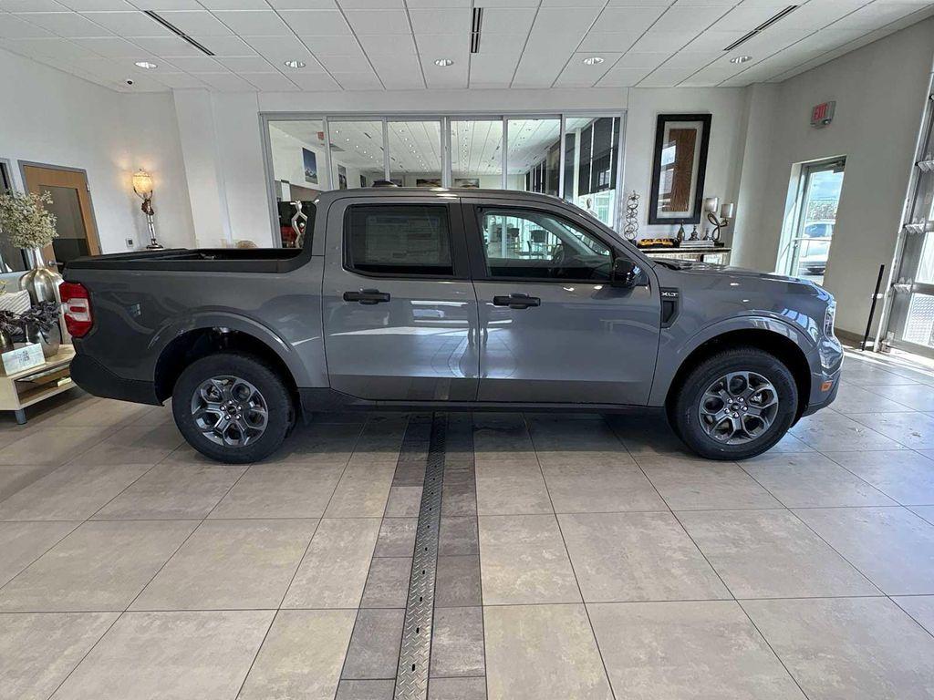new 2025 Ford Maverick car, priced at $35,490