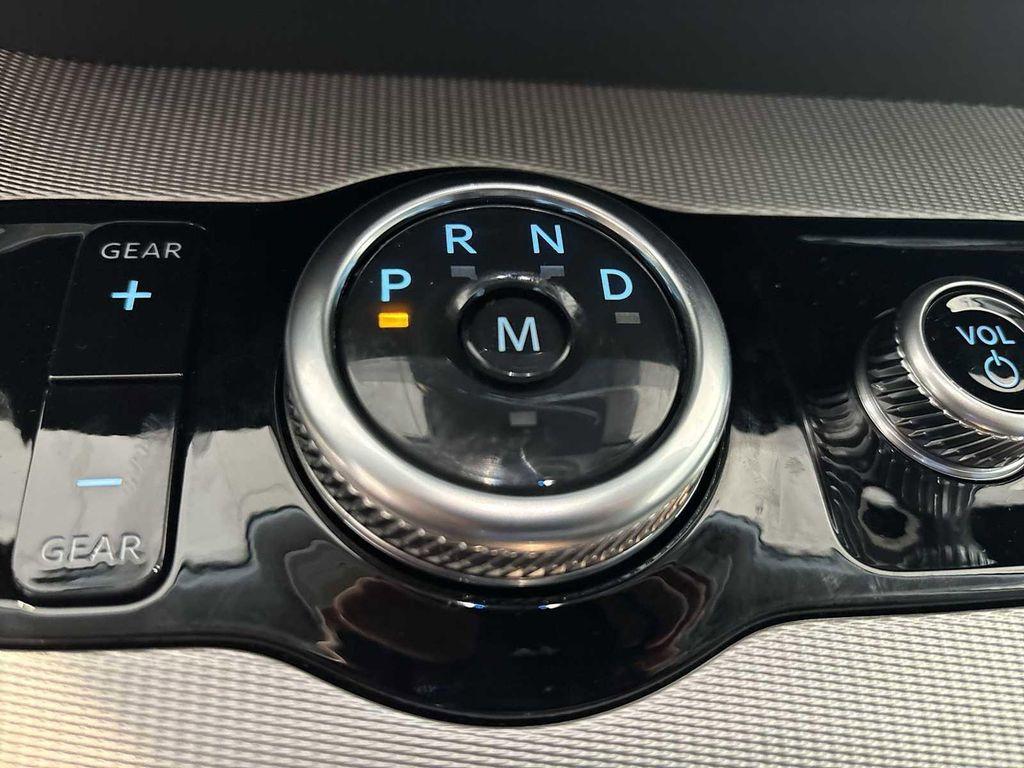 new 2025 Ford Expedition Max car, priced at $72,925